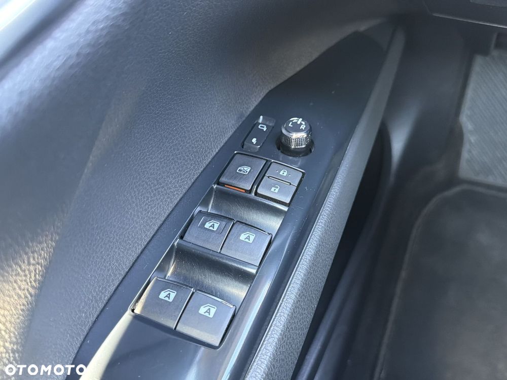 Toyota Camry 2.5 Hybrid Executive CVT - 14