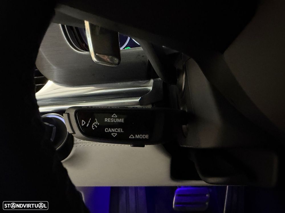 Porsche Panamera 4 E-Hybrid Platinum Edition com PDLS - 17