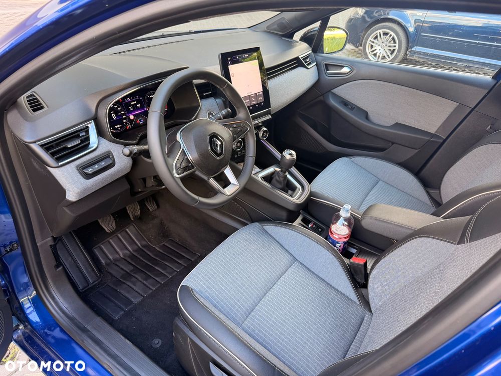 Renault Clio 1.0 TCe Techno - 10