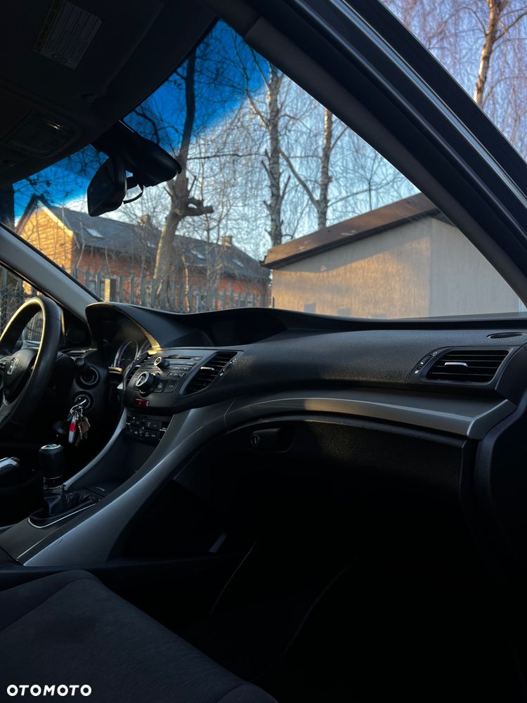 Honda Accord 2.0 Elegance Advantage - 20