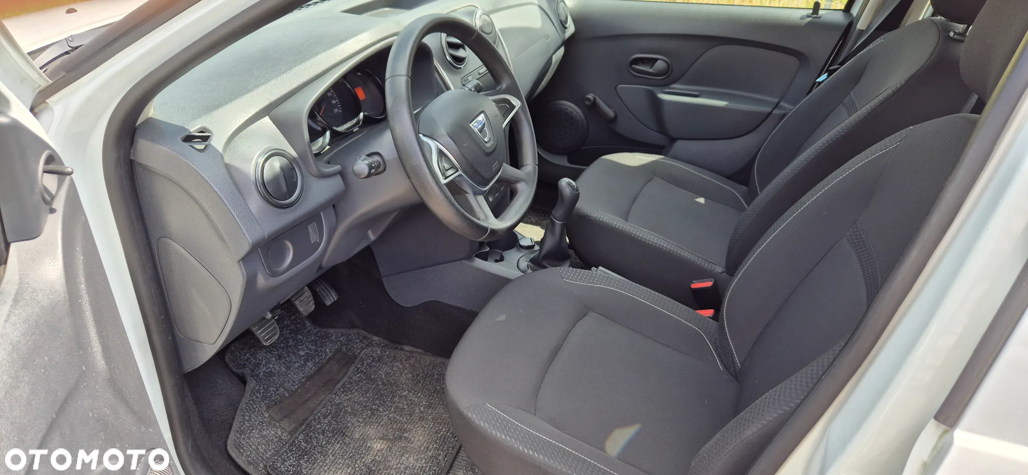 Dacia Sandero SCe 65 Access - 16