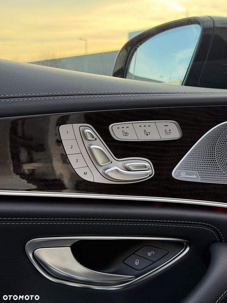 Mercedes-Benz CLS - 13