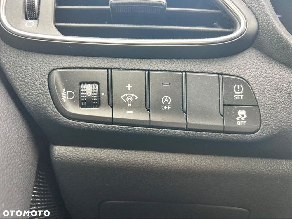 Hyundai i30 1.0 T-GDI Modern - 12