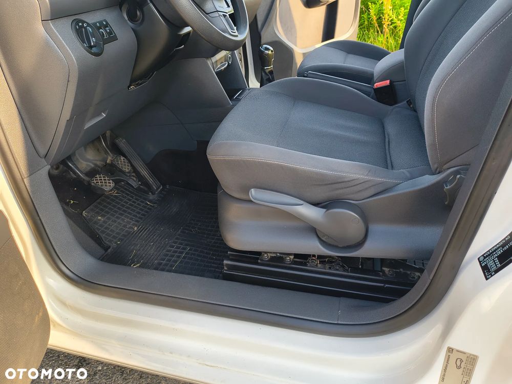 Volkswagen Caddy Comfortline 4Motion - 26