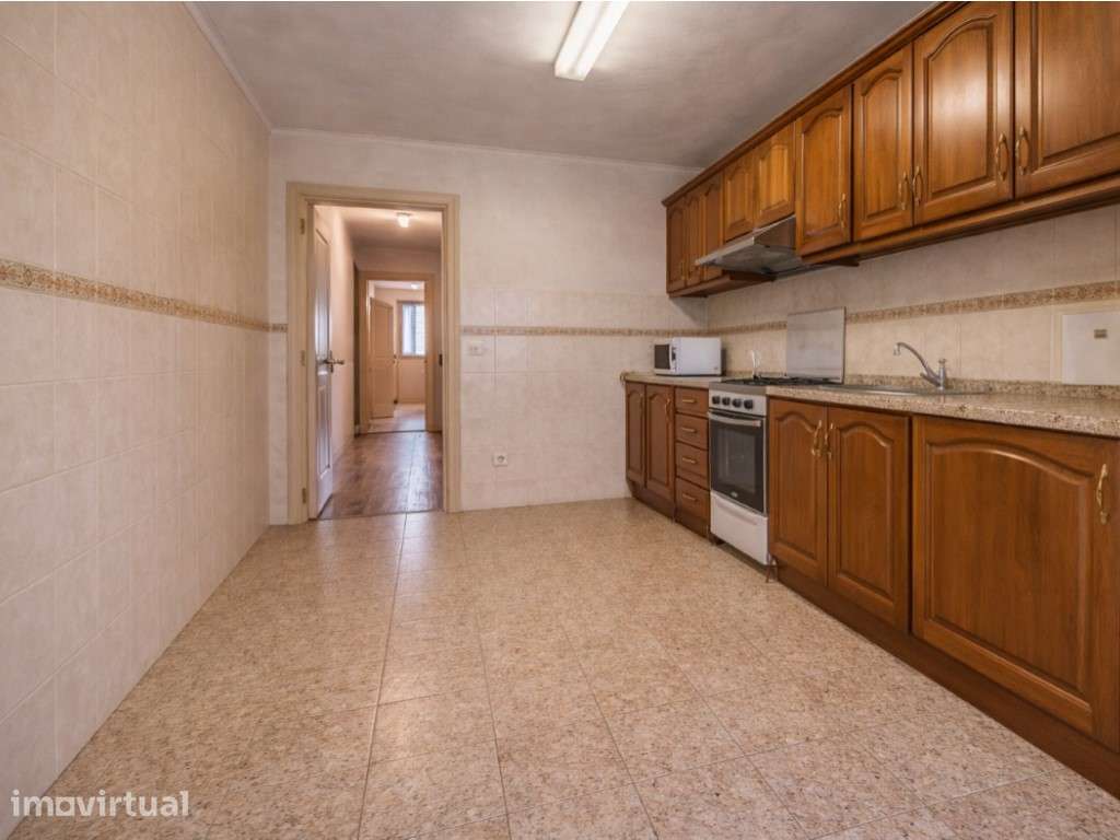T3 com Potencial de Valorização | Seixal - Grande imagem: 2/18