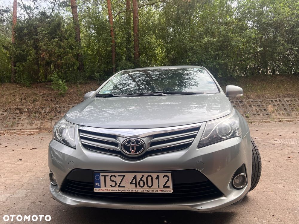 Toyota Avensis 2.0 D-4D Premium - 7