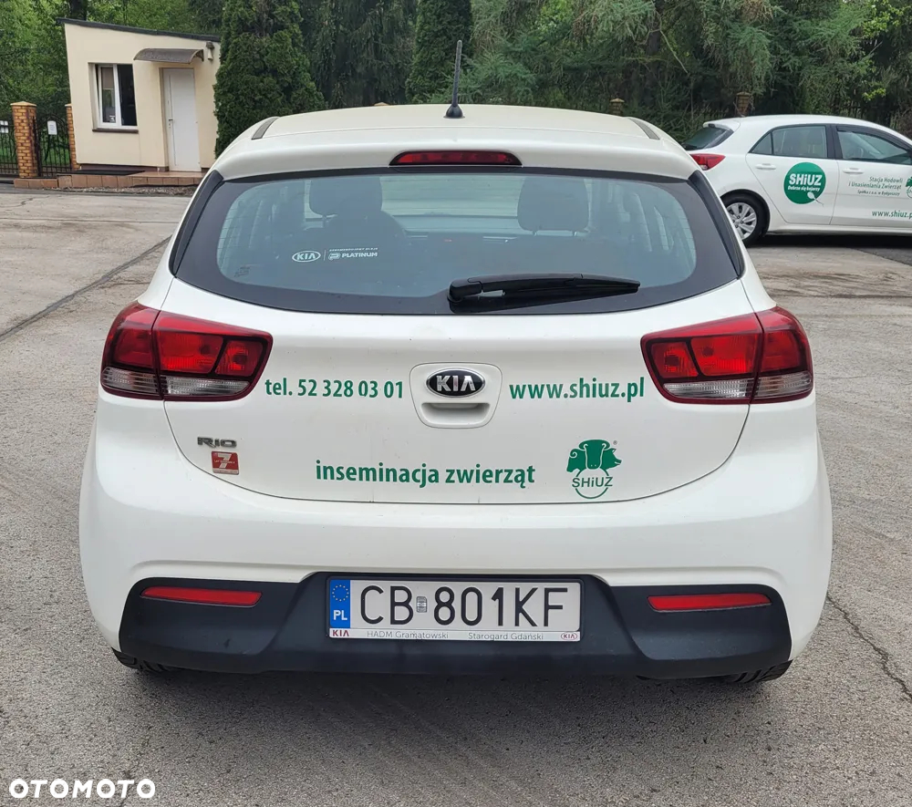 Kia Rio - 6