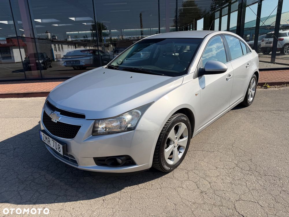 Chevrolet Cruze 1.8 LT+ - 3