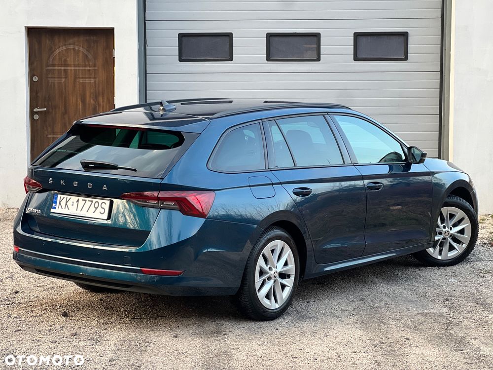 Skoda Octavia 2.0 TDI SCR Ambition DSG - 8