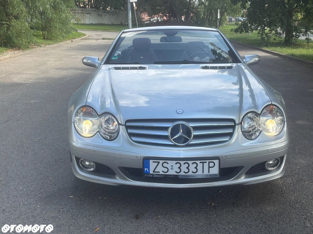 Mercedes-Benz SL 350 7G-TRONIC - 24