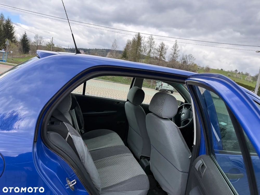 Skoda Fabia 1.4 16V Choice - 10