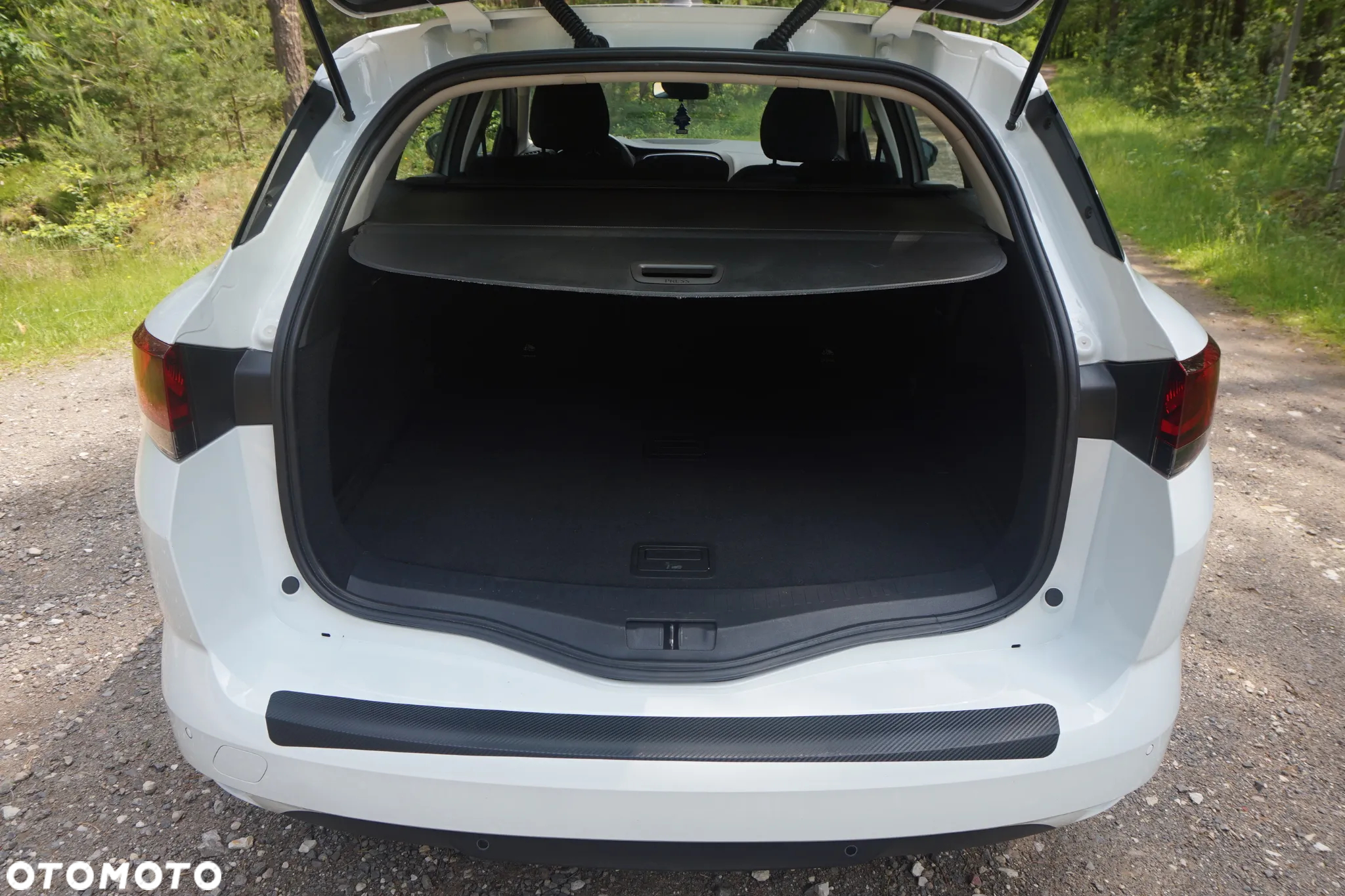 Renault Megane 1.3 TCe FAP Life - 12