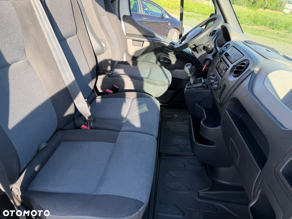 Renault MASTER KLIMA L2H2 bez ADBLU - 32