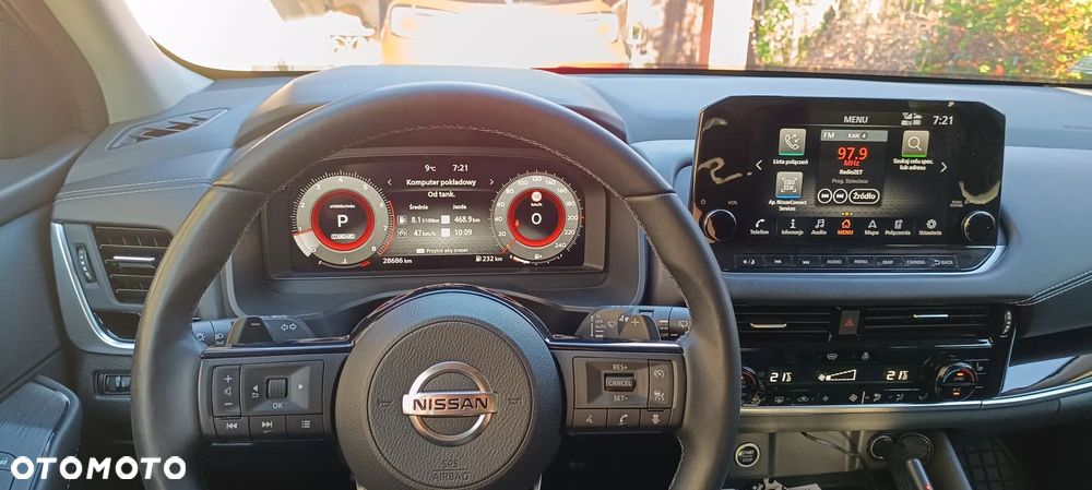 Nissan Qashqai 1.3 DIG-T MHEV N-Connecta Xtronic - 12