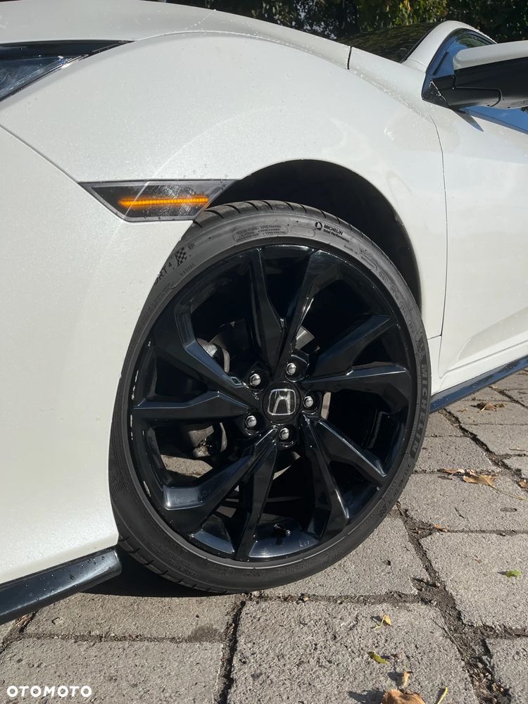 Honda Civic 1.5 i-VTEC Turbo CVT Sport - 10