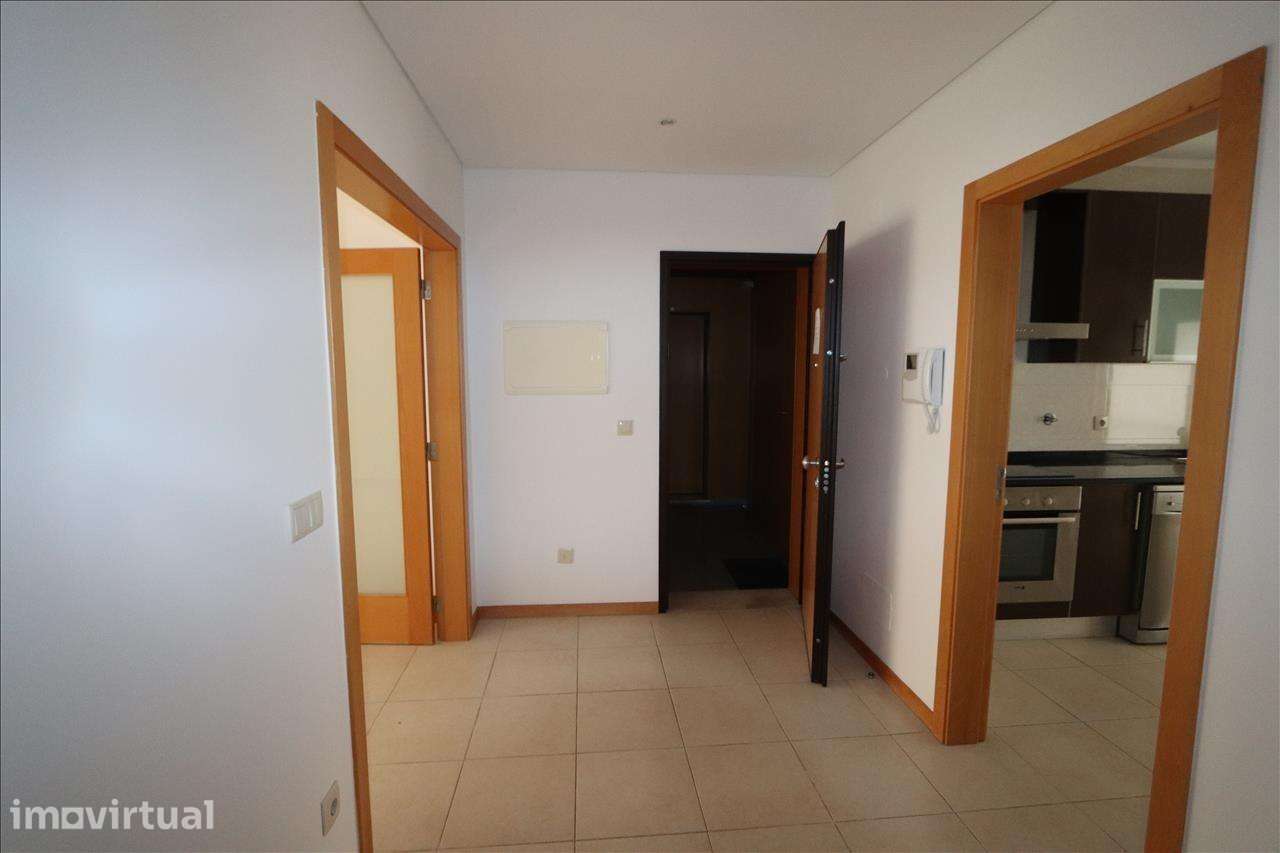 Apartamento T3 espaçoso na Vila Serena - Grande imagem: 5/14