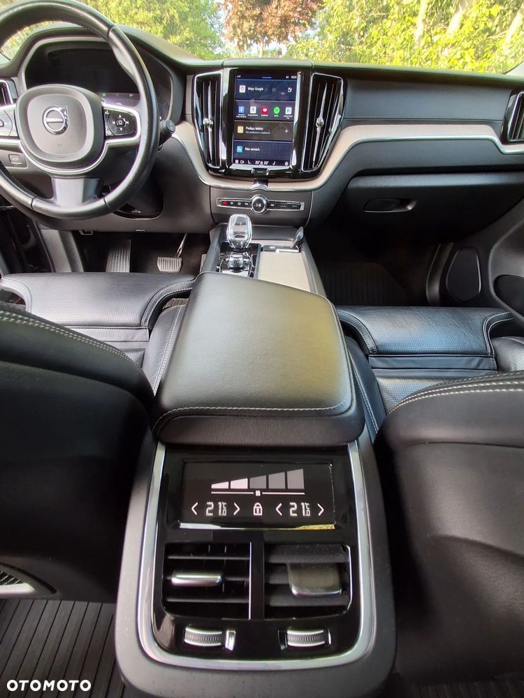 Volvo XC 60 B6 B AWD Inscription - 22