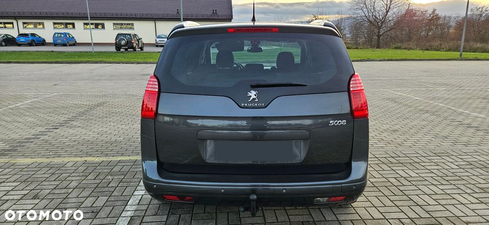 Peugeot 5008 HDI FAP 115 Allure - 20