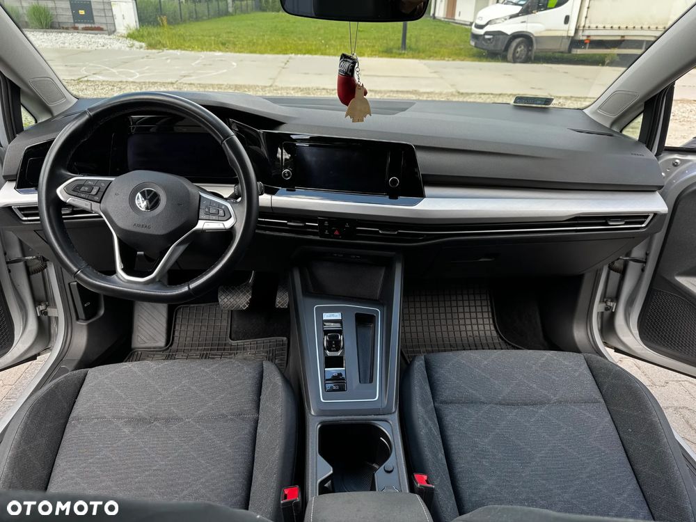 Volkswagen Golf 1.0 eTSI Life DSG - 11