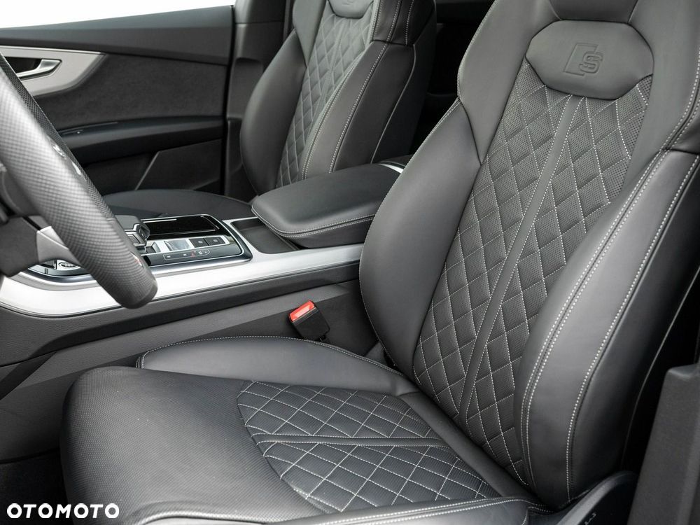 Audi Q8 50 TDI mHEV Quattro Tiptronic - 12