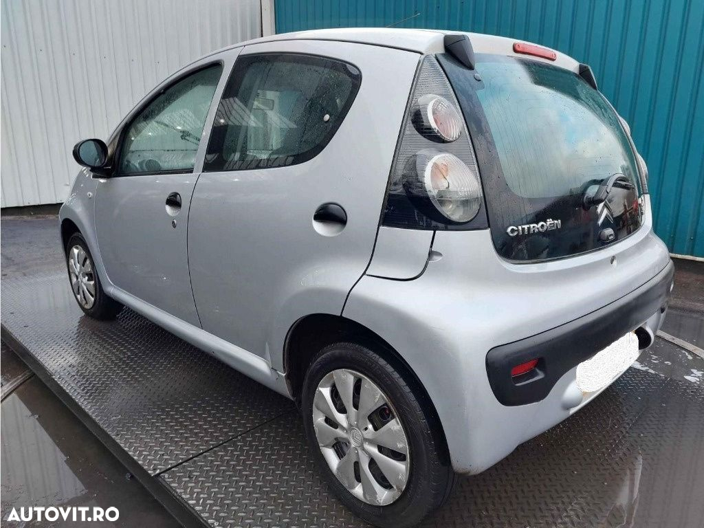 CD player Citroen C1 2011 HATCHBACK 998 i - 6