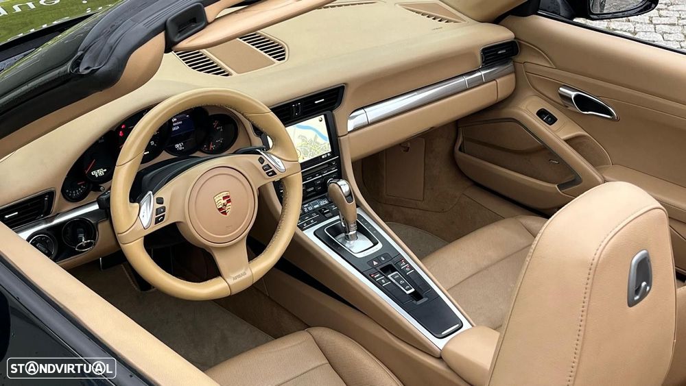 Porsche 911 Série G - 22