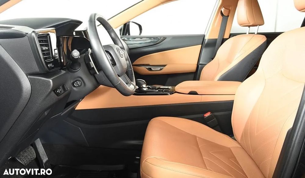 Lexus Seria NX 450h+ E-FOUR Executive Line - 10