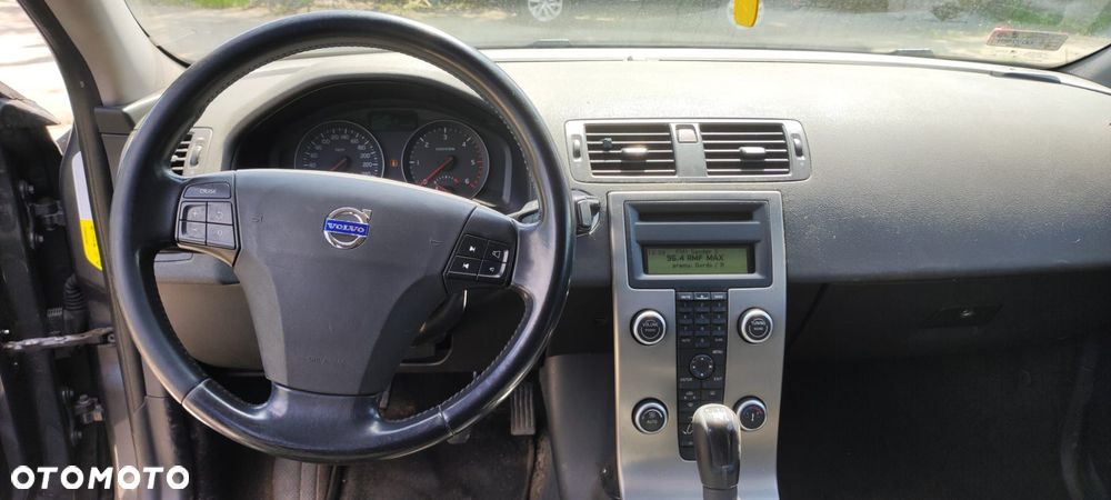 Volvo S40 2.0D Momentum - 6