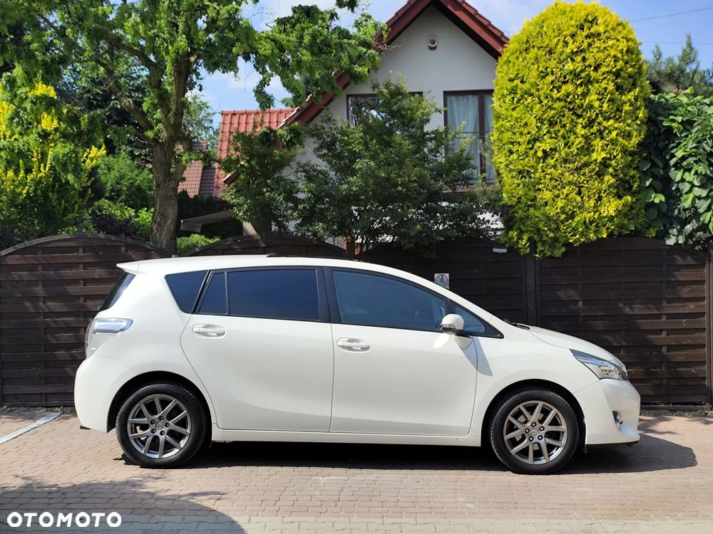 Toyota Verso 1.8 Premium EU5 7os - 1