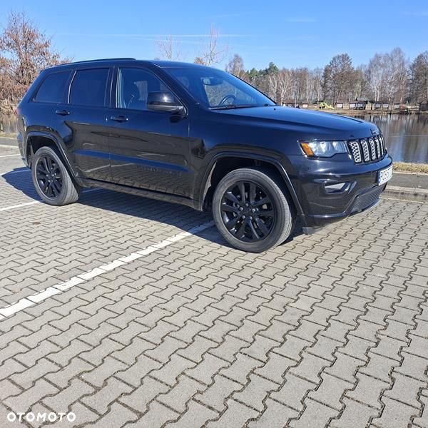 Jeep Grand Cherokee - 4