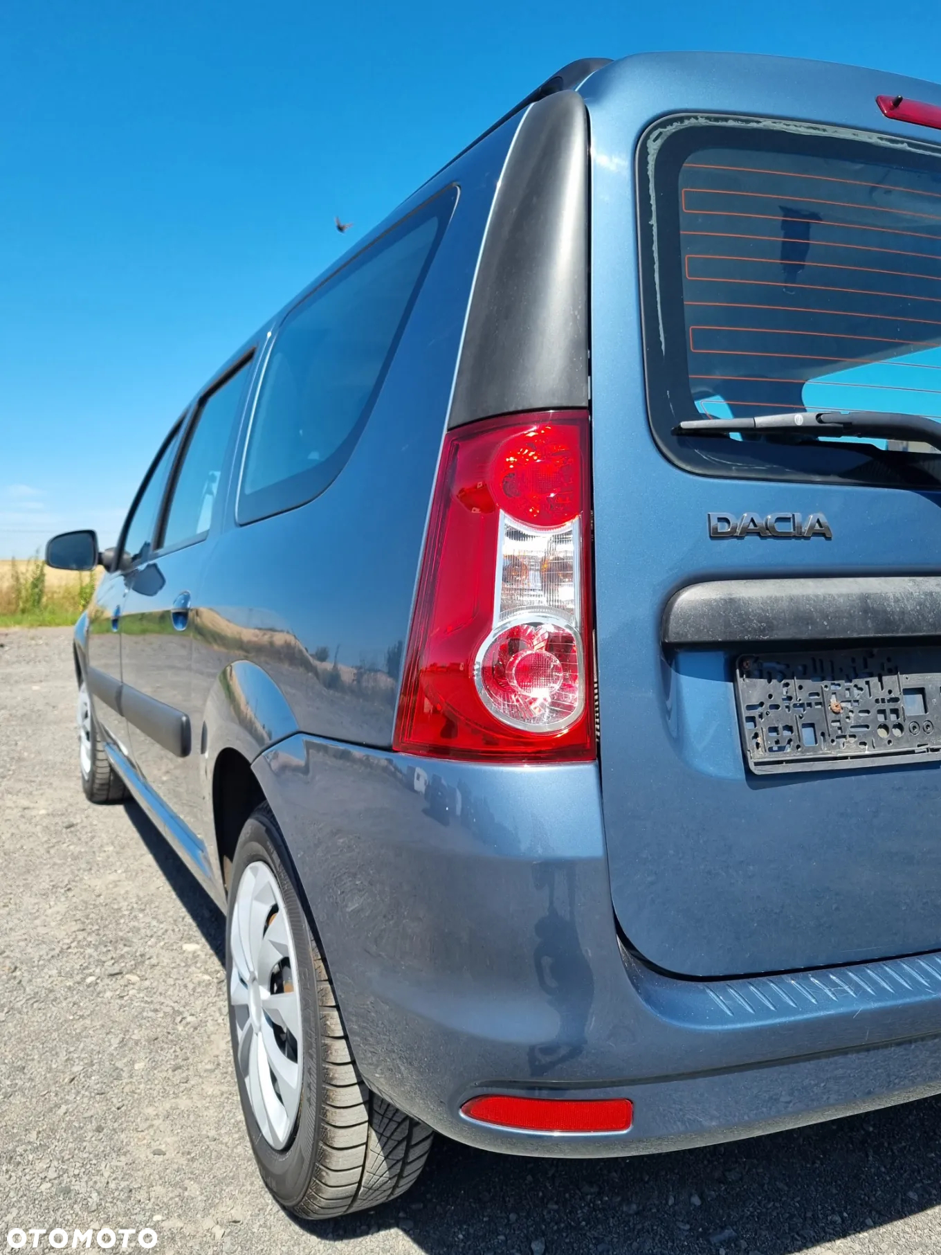 Dacia Logan MCV 1.6 Laureate - 6