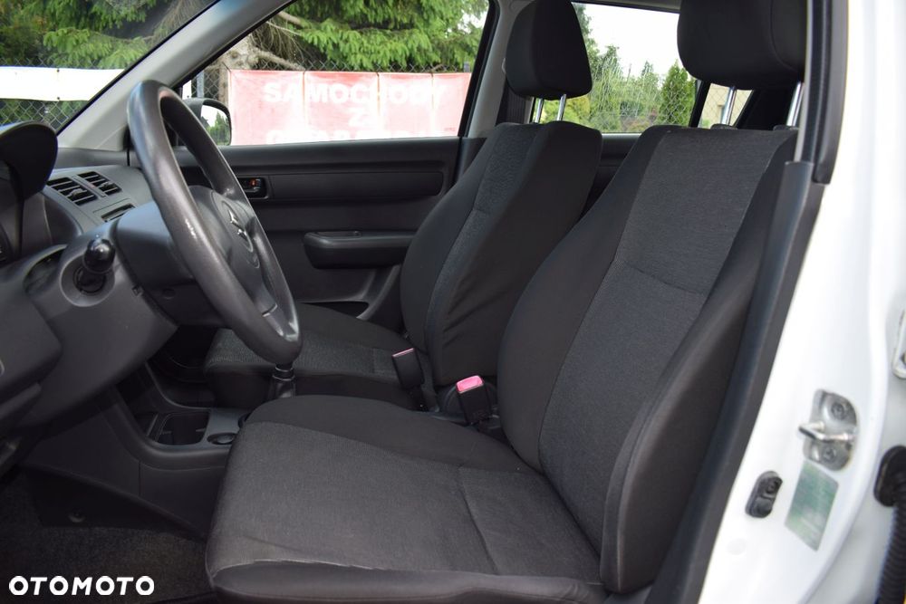 Suzuki Swift - 7