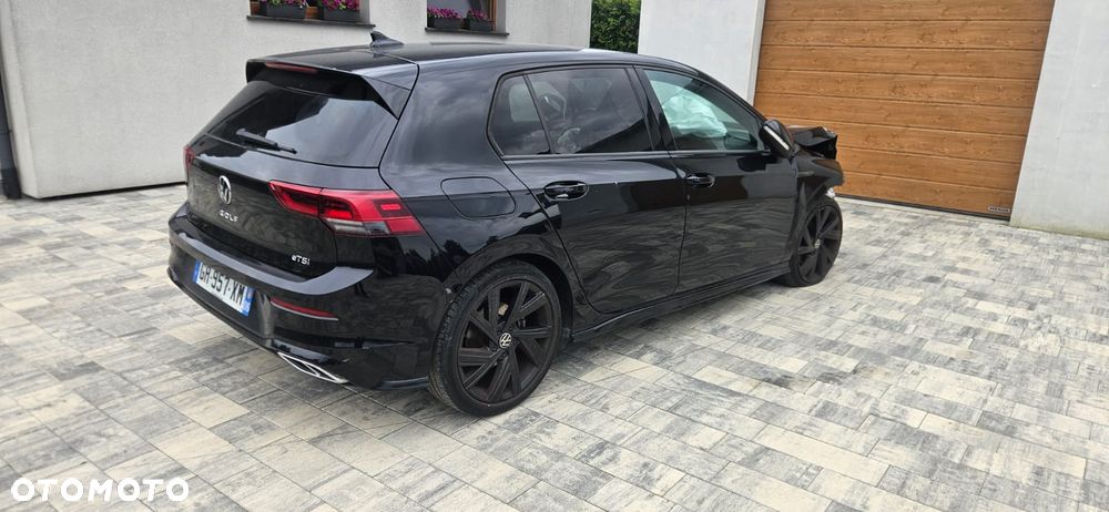 Volkswagen Golf - 2