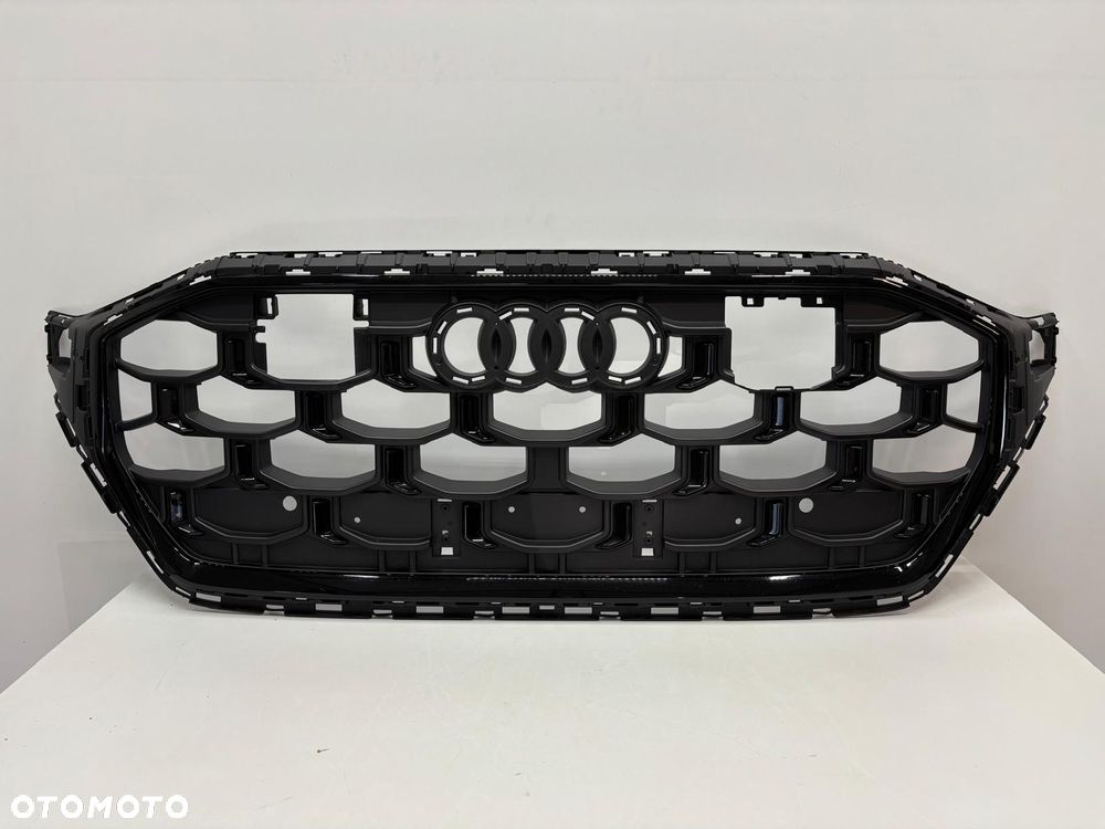 Audi Q8 SQ8 S-Line Grill Atrapa Zderzaka 4M8853651 - 1