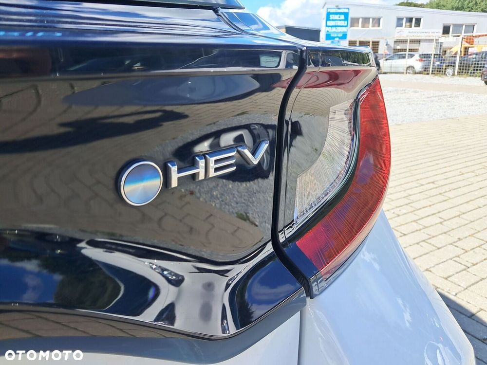 Toyota Yaris Hybrid 1.5 Comfort - 22