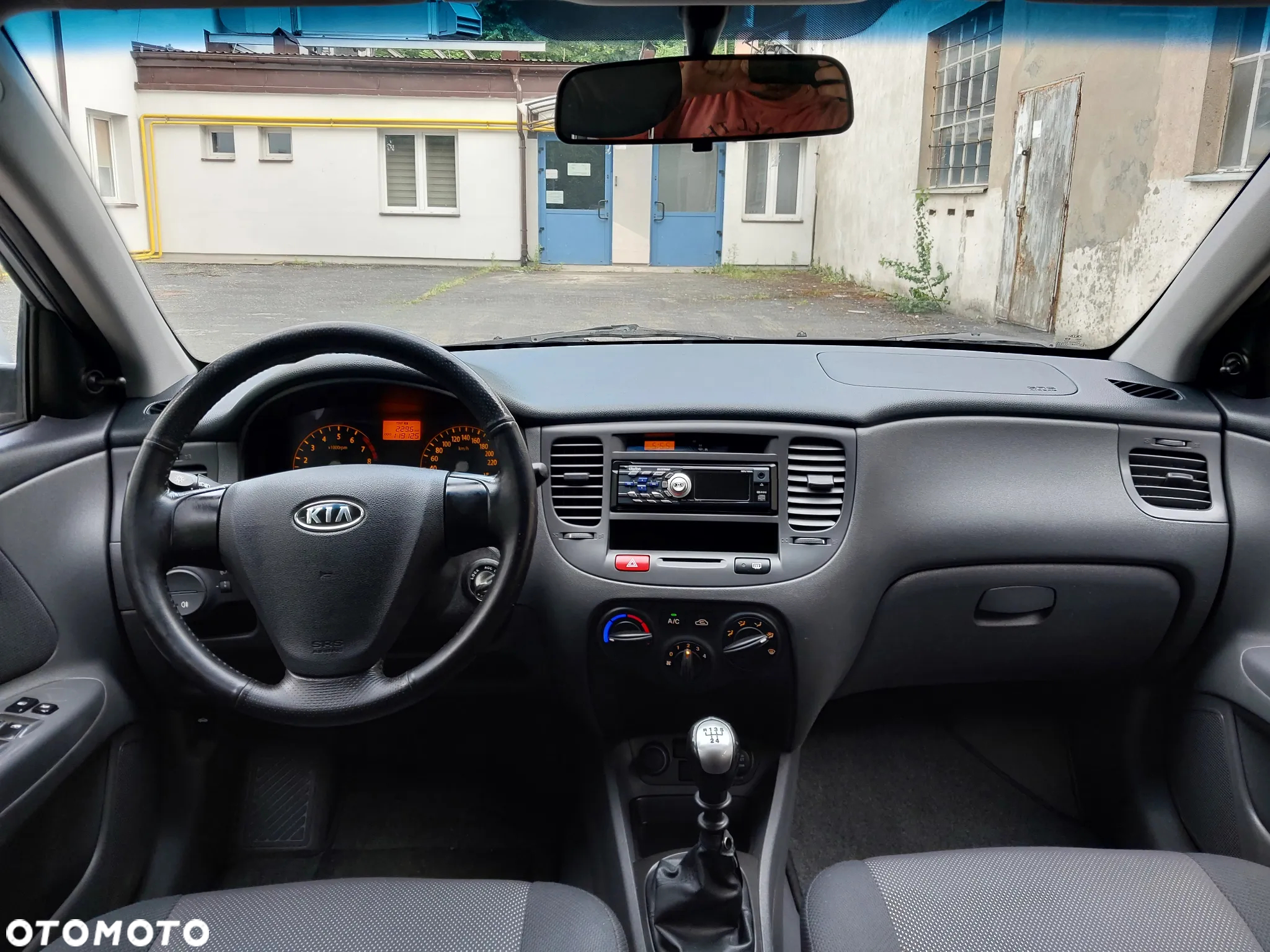 Kia Rio 1.4 / City - 17