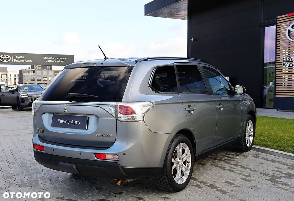 Mitsubishi Outlander 2013