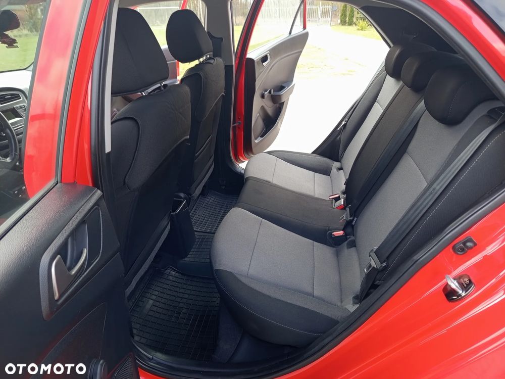 Hyundai i20 - 6