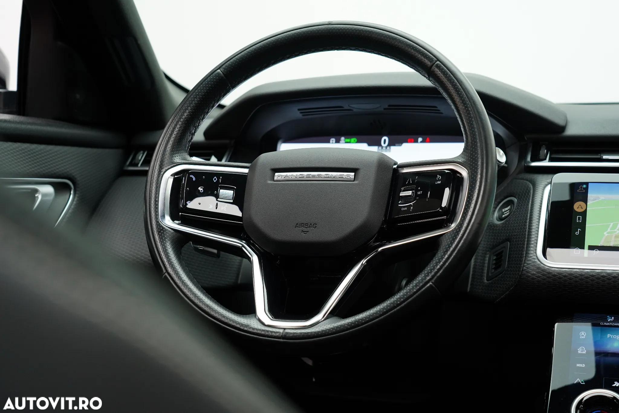 Land Rover Range Rover Velar R-Dynamic 2.0 D200 MHEV HSE - 32