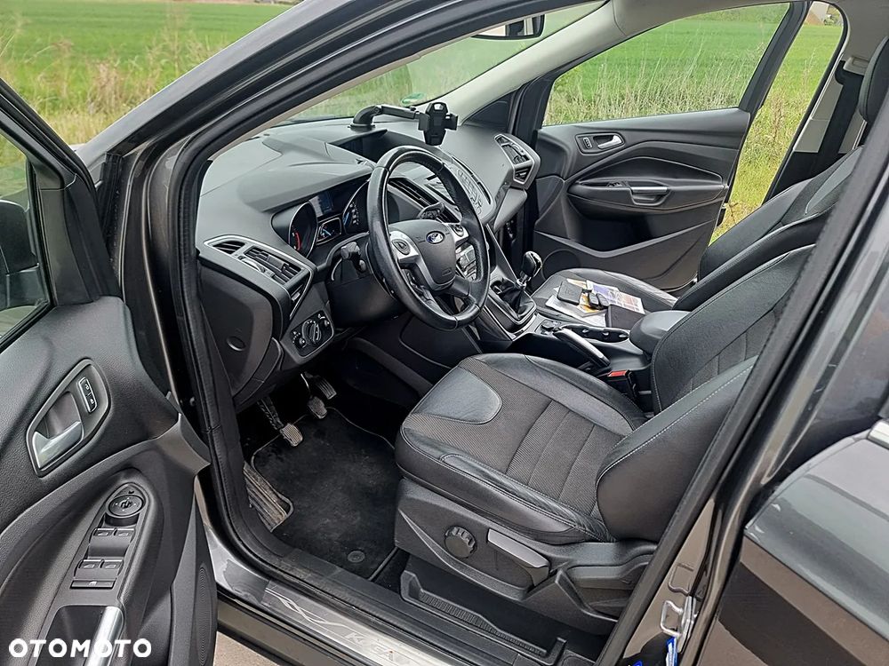 Ford Kuga - 7