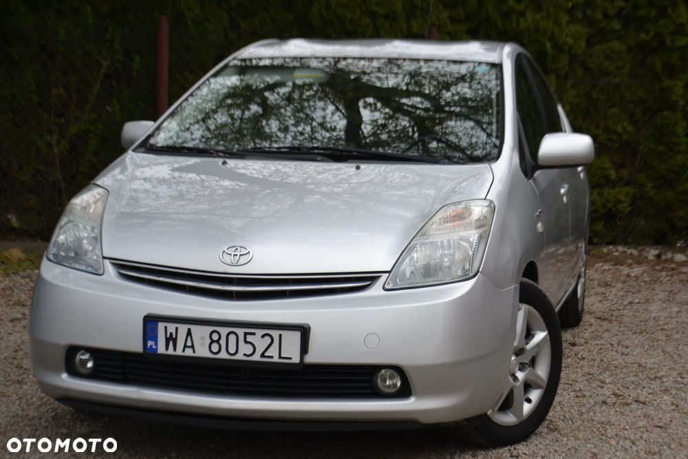 Toyota Prius 1.5 VVT-i Sol (nav) - 1