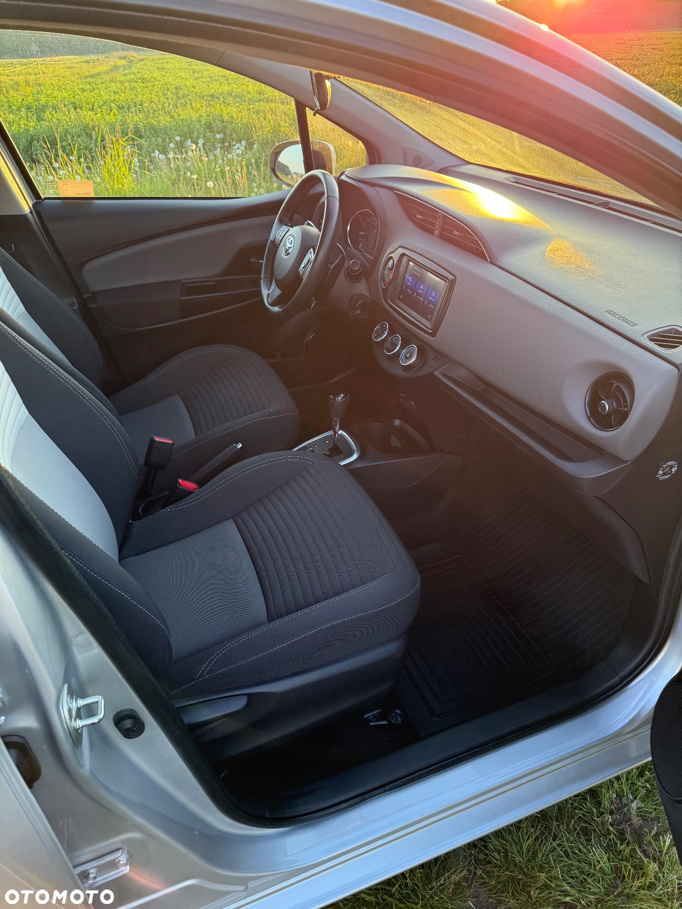 Toyota Yaris - 8