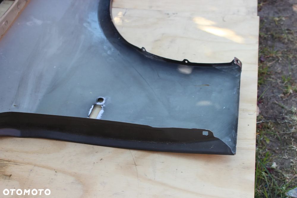 BŁOTNIK LEWY PRZEDNI BMW E90 E91 2007 - 21