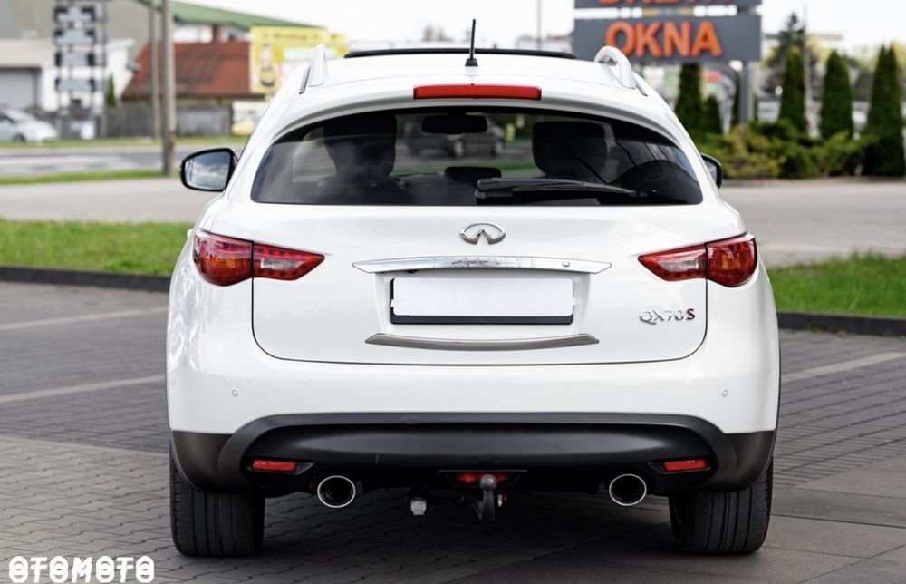 Infiniti QX70 3.0d S - 6
