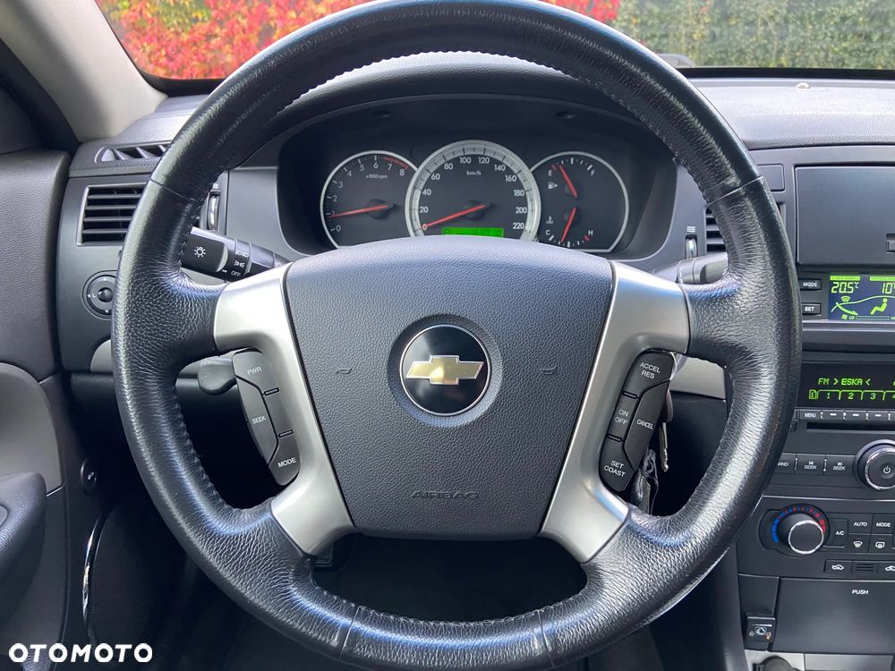 Chevrolet Epica - 30