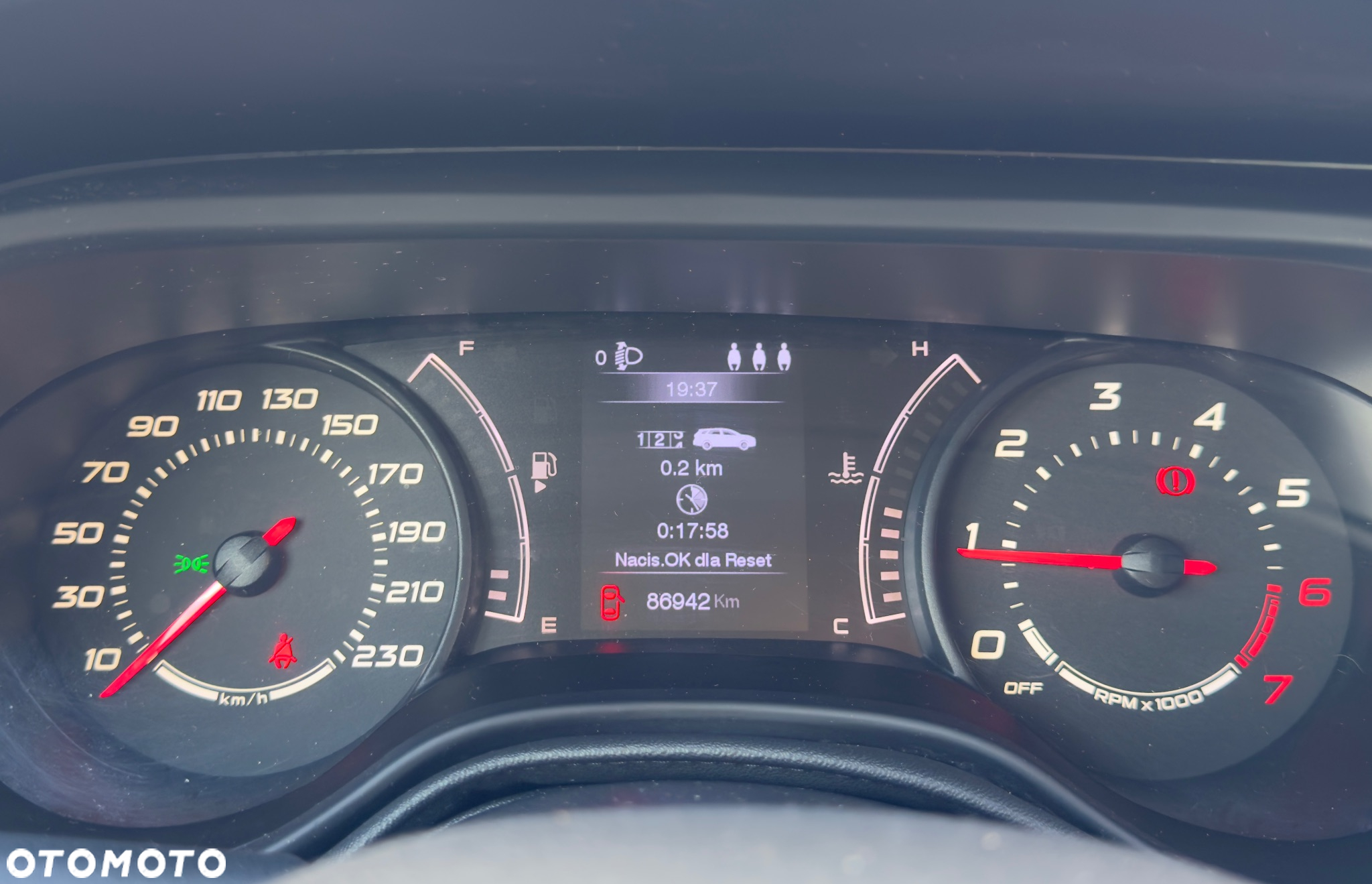 Fiat Tipo 1.4 T-Jet 16v Lounge EU6d - 25