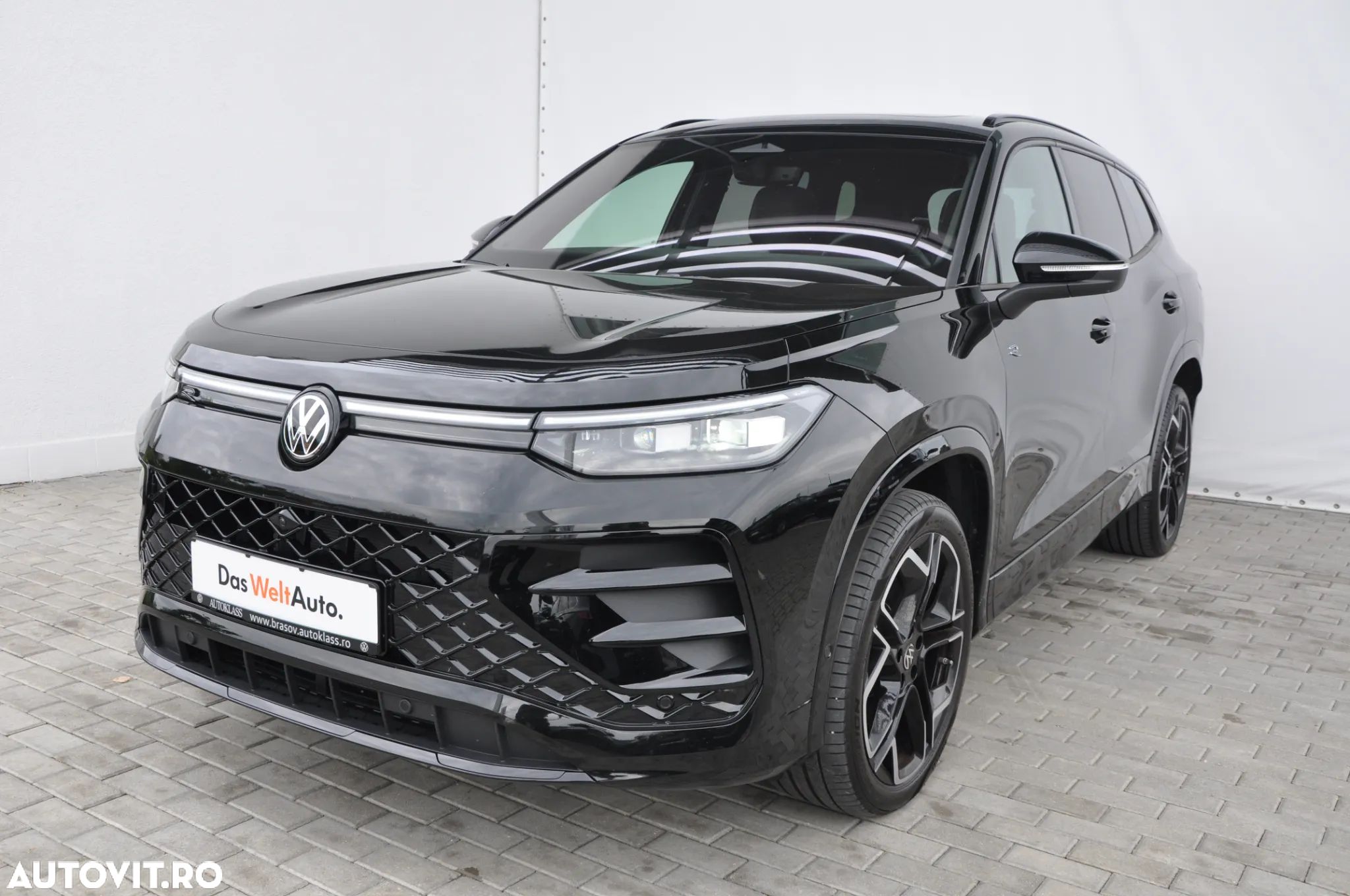 Volkswagen Tayron 2.0 TDI 4Motion DSG R-Line - 1