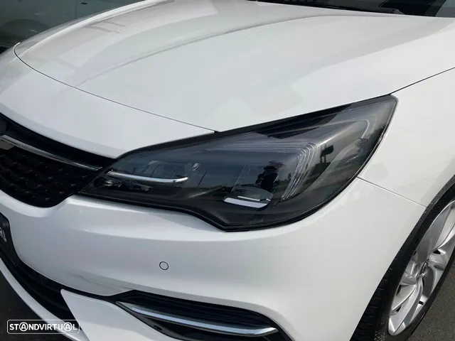 Opel Astra Sports Tourer 1.5 D Design & Tech Aut. S/S - 12