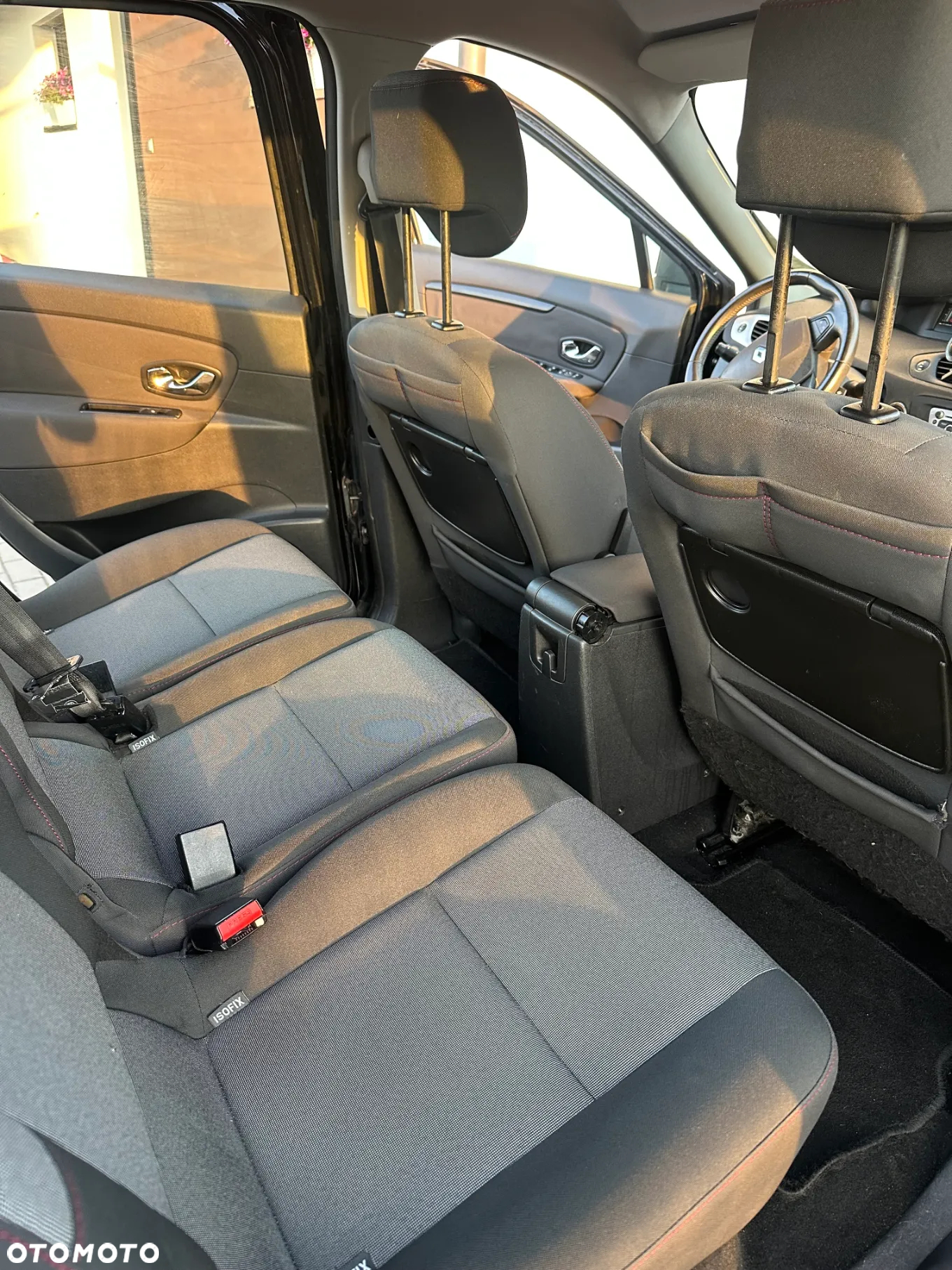 Renault Grand Scenic - 22