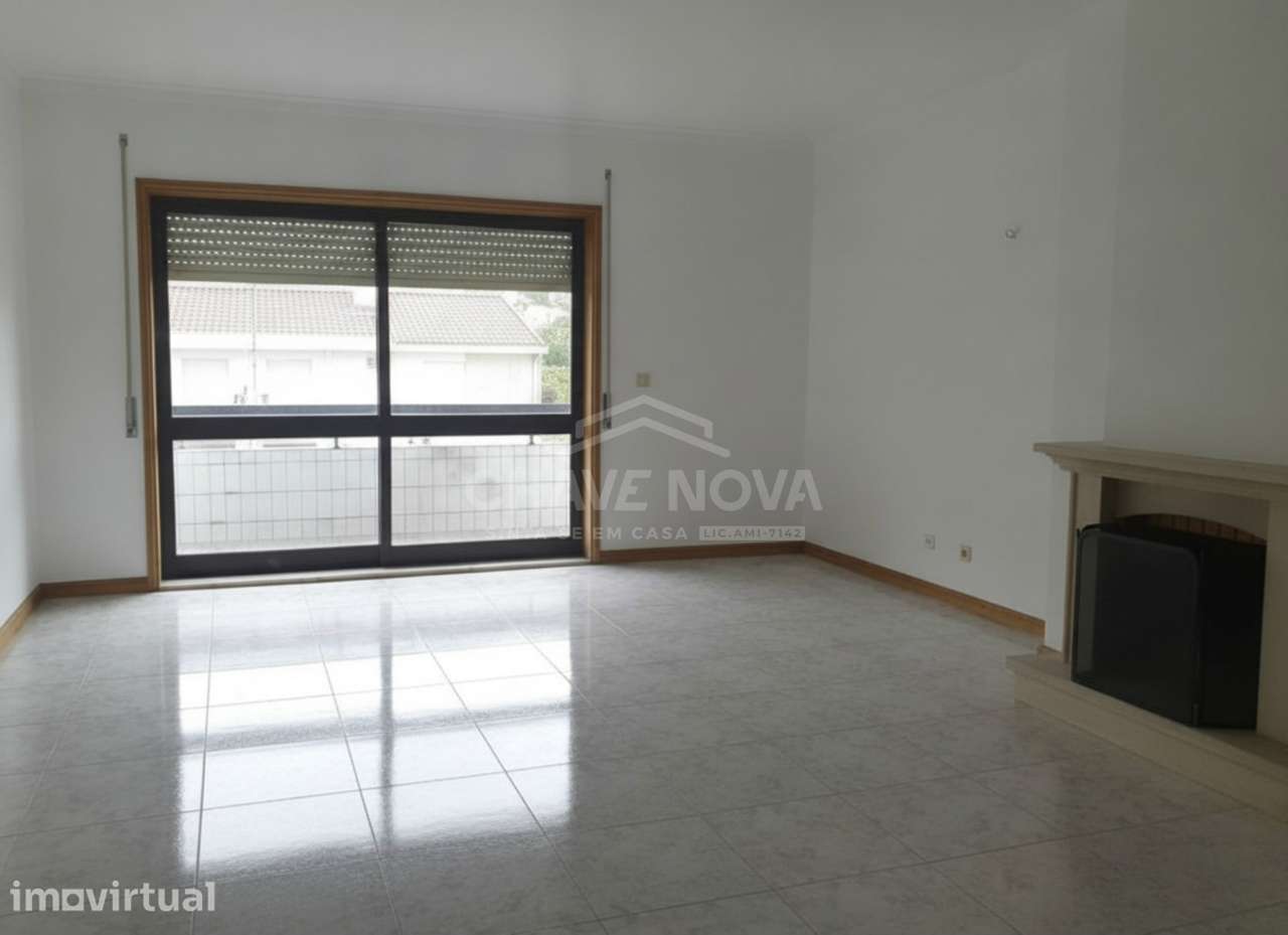 T3 c/ Varanda em Canelas (750m do Intermarché) - Grande imagem: 5/16